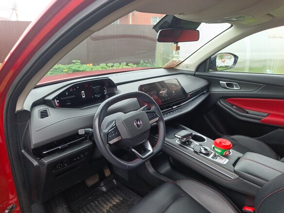 2024 Changan CS55 Plus II, красный, 2200000 рублей - вид 5