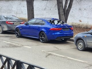 2016 Jaguar XF II, синий, 3100000 рублей, вид 2