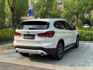 2022 BMW X1 Long 20Li sDrive II (F48) Рестайлинг, белый, 1790000 рублей, вид 5