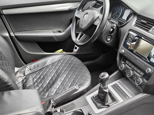 2016 Skoda Octavia III (A7), белый - вид 8