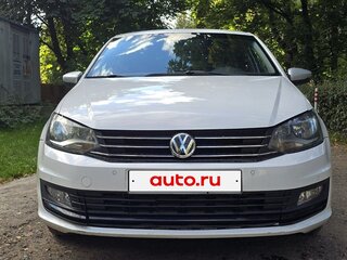 2018 Volkswagen Polo V Рестайлинг, белый, 890000 рублей, вид 2