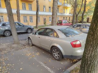 2002 Audi A4 II (B6), коричневый, 209000 рублей, вид 2