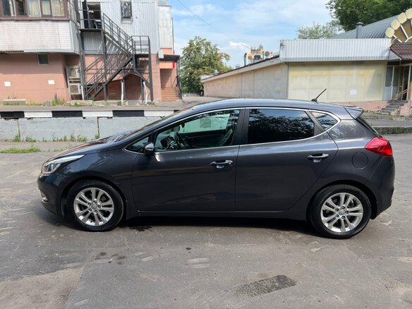 2013 Kia Ceed II, серый - вид 1