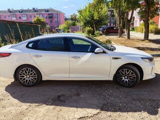 2017 Kia Optima IV, белый, 1590000 рублей, вид 2