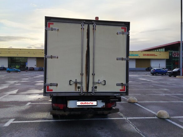 2008 Mercedes-Benz Sprinter, белый, 1300000 рублей - вид 4
