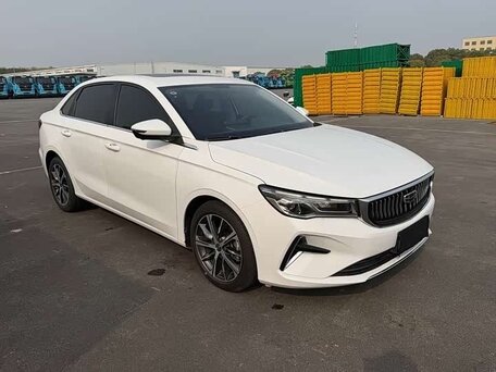 2022 Geely Emgrand II, белый, 1250000 рублей, вид 3