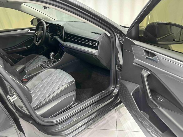 2023 Volkswagen Sagitar III Рестайлинг, серый, 1350000 рублей - вид 7
