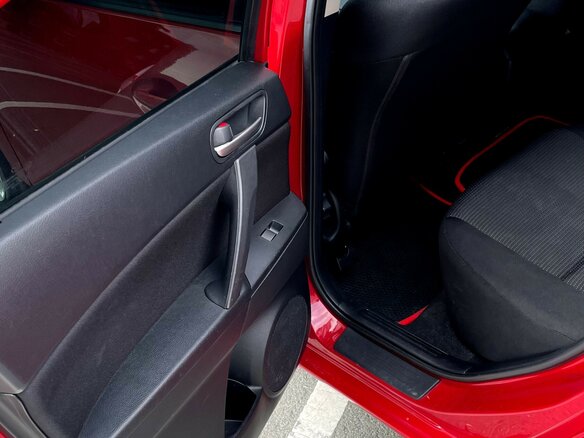 2012 Mazda 3 II (BL) Рестайлинг, красный, 960000 рублей - вид 13