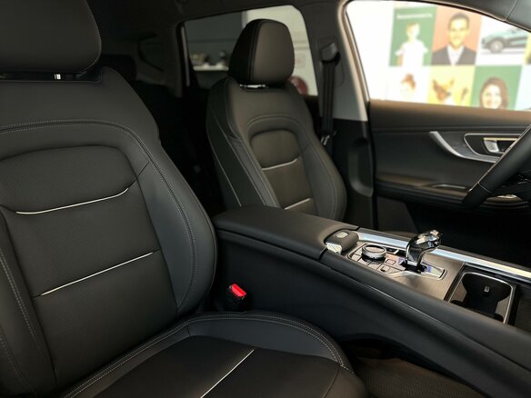 2026 Tenet T7, чёрный, 2805000 рублей - вид 18