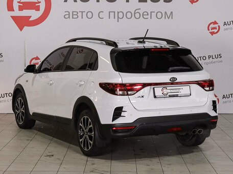 2021 Kia Rio X IV Рестайлинг, белый, 1365000 рублей, вид 2