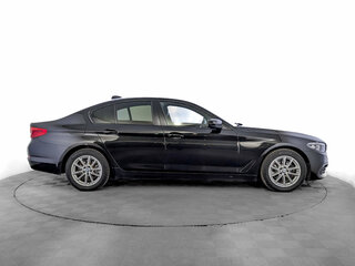 2020 BMW 5 серии 520d xDrive VII (G30/G31/G38), чёрный, 2990000 рублей, вид 4