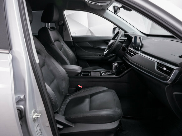 2025 Chery Tiggo 4 Pro I Рестайлинг, серебристый - вид 11
