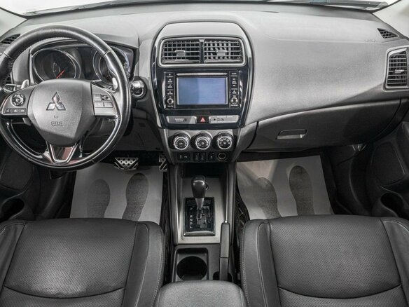 2017 Mitsubishi ASX I Рестайлинг 2, белый, 1989000 рублей - вид 8