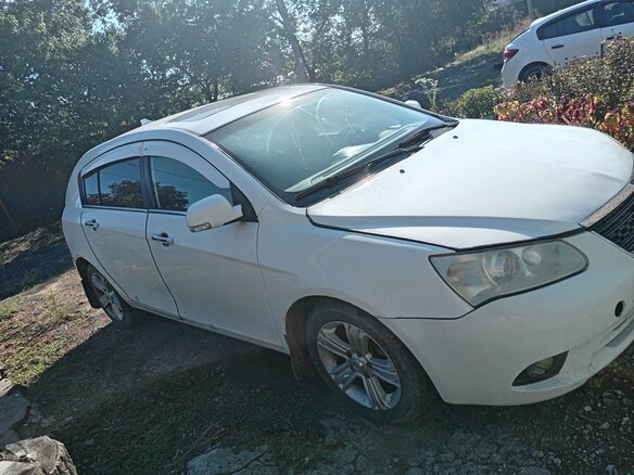 2012 Geely Emgrand EC7, белый