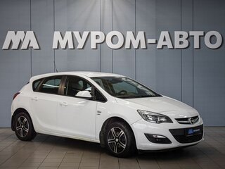2013 Opel Astra J Рестайлинг, белый, 970000 рублей, вид 1