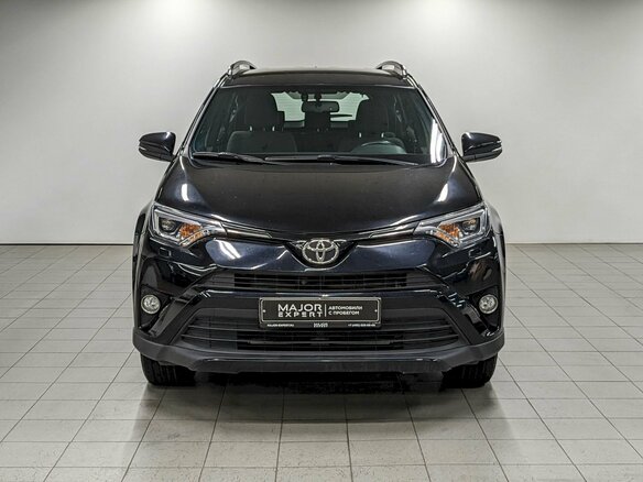 2018 Toyota RAV4 IV (XA40) Рестайлинг, чёрный, 2790000 рублей - вид 1