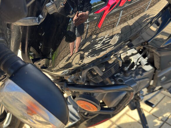 2020 Bajaj Pulsar 180, чёрный - вид 8