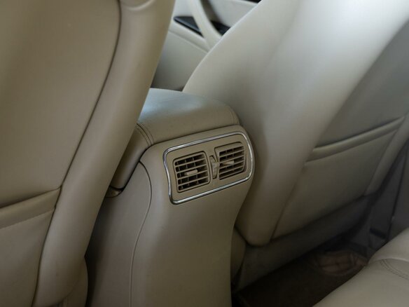 2011 Infiniti EX EX25 I (J50), чёрный - вид 30