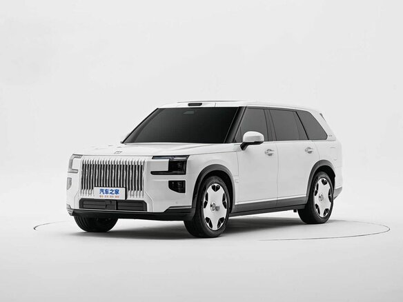 2026 Zeekr 9X 55 kWh (до 3.5 т), белый, 12799900 рублей