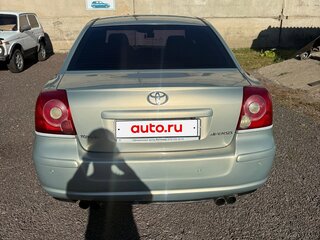 2005 Toyota Avensis II, зелёный, 700000 рублей, вид 2