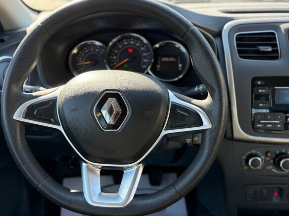 2021 Renault Logan Stepway II Рестайлинг, белый, 1200000 рублей - вид 14