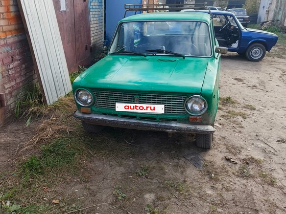 1977 Lada (ВАЗ) 2101 21011, зелёный - вид 1