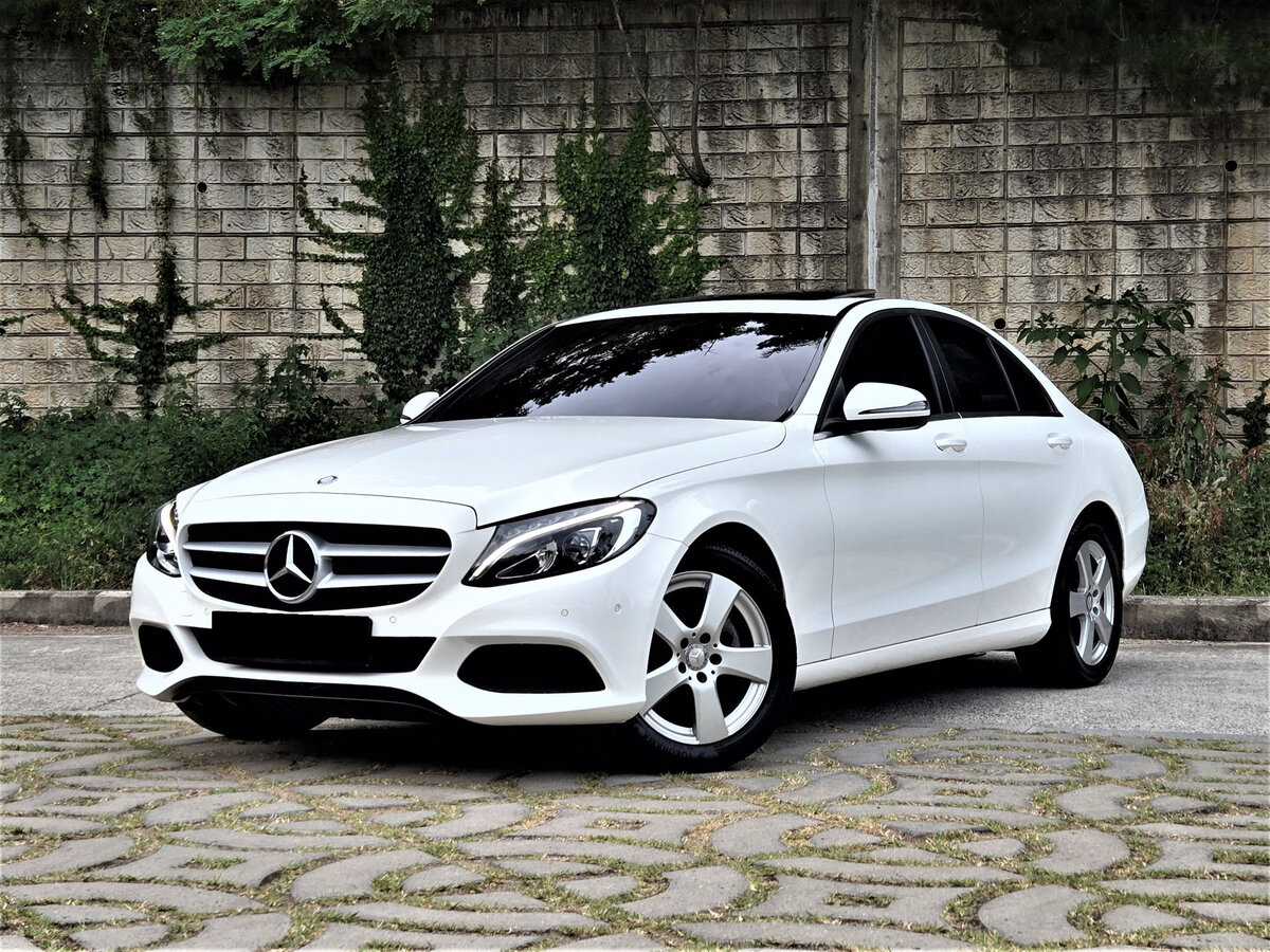 Открыть фотографии: Mercedes-Benz C-Класс IV (W205)