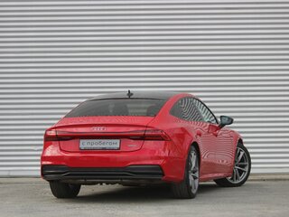 2019 Audi A7 55 TFSI II (4K), красный, 4790000 рублей, вид 4