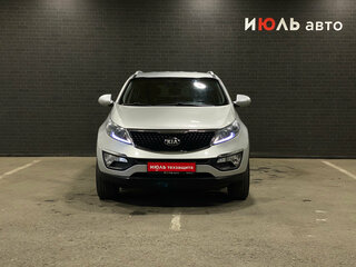 2014 Kia Sportage III Рестайлинг, серебристый, 1300000 рублей, вид 2