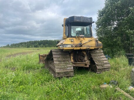 2001 Caterpillar D6, 2650000 рублей, вид 2