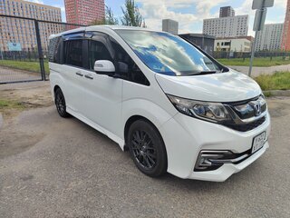 2017 Honda Stepwgn Spada V, белый, 1590000 рублей, вид 5