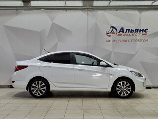 2014 Hyundai Solaris I, белый, 780000 рублей, вид 2