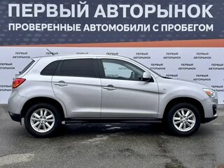2014 Mitsubishi ASX I Рестайлинг, серебристый, 938900 рублей, вид 4