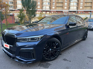 2021 BMW 7 серии Long 740Li xDrive VI (G11/G12) Рестайлинг, синий, 6500000 рублей, вид 1