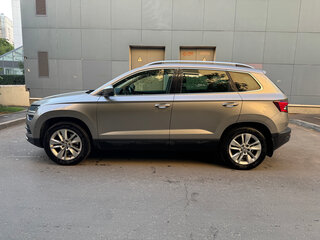 2020 Skoda Karoq I, коричневый, 3250000 рублей, вид 3