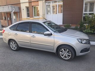 2022 Lada (ВАЗ) Granta I Рестайлинг, серебристый, 720000 рублей, вид 2
