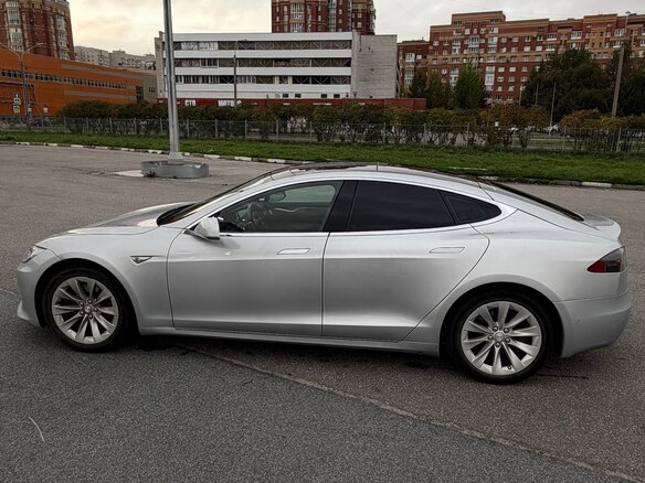 2016 Tesla Model S 75 I Рестайлинг, серый, 2650000 рублей - вид 6