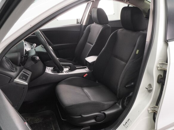 2012 Mazda 3 II (BL) Рестайлинг, белый, 749000 рублей - вид 9