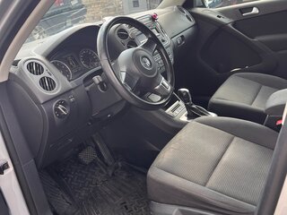2012 Volkswagen Tiguan I Рестайлинг, серебристый, 950000 рублей, вид 5