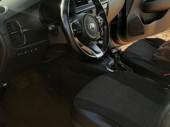 2017 Kia Rio IV, серый, 1299000 рублей - вид 24