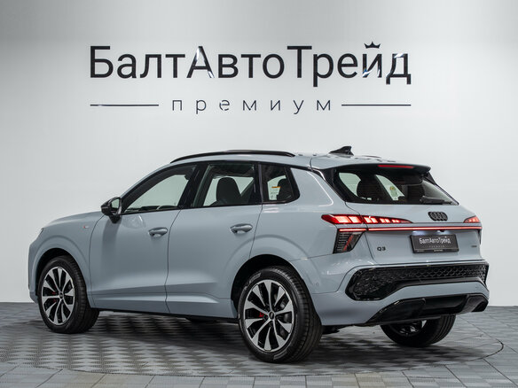 2026 Audi Q3 TFSI III (FJ), серый, 7550000 рублей - вид 8