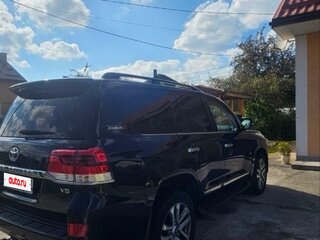 2018 Toyota Land Cruiser 200 Series Рестайлинг 2, чёрный, 7600000 рублей, вид 3