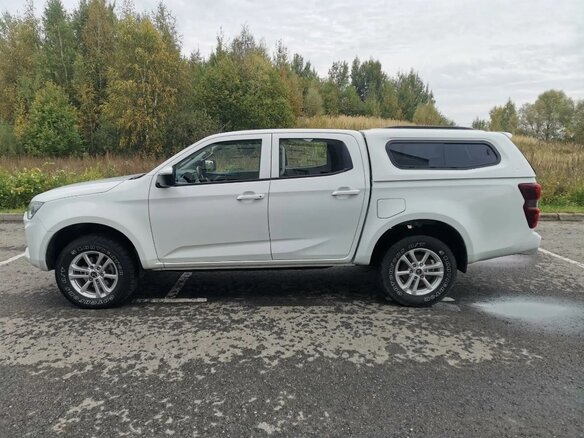 2021 Isuzu D-Max III, белый, 2800000 рублей - вид 26