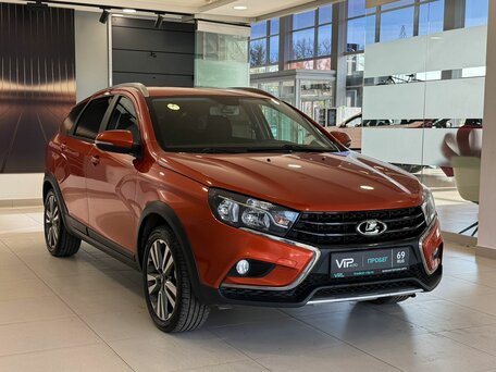 2018 Lada (ВАЗ) Vesta SW Cross I, оранжевый, 1047000 рублей, вид 3