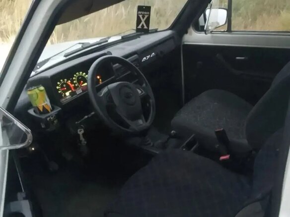 1998 Lada (ВАЗ) 2121 (4x4) I Рестайлинг, белый, 300000 рублей - вид 6
