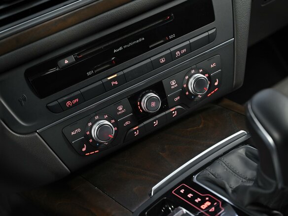 2016 Audi A6 IV (C7) Рестайлинг, чёрный, 1945000 рублей - вид 8