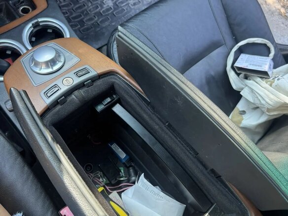 2002 BMW 7 серии 735i IV (E65/E66), серебристый, 620000 рублей - вид 11