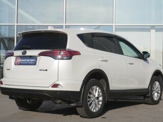 2018 Toyota RAV4 IV (XA40) Рестайлинг, белый, 2662000 рублей, вид 5