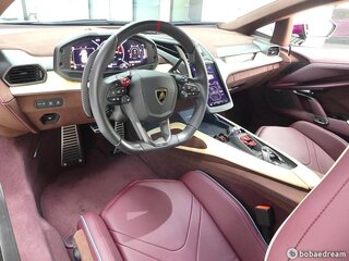2026 Lamborghini Revuelto, фиолетовый, 70589236 рублей, вид 4