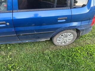 2001 Mazda Demio I (DW), синий, 90000 рублей, вид 5